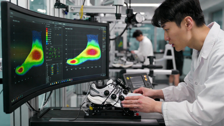 Professional Testing Footwear Biomechanics In Korean Lab.jpg